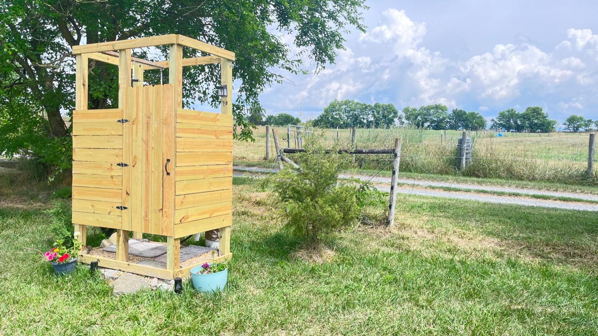 Shenandoah Valley Glamping - Amazing Views - Farm Edinburg Exterior photo